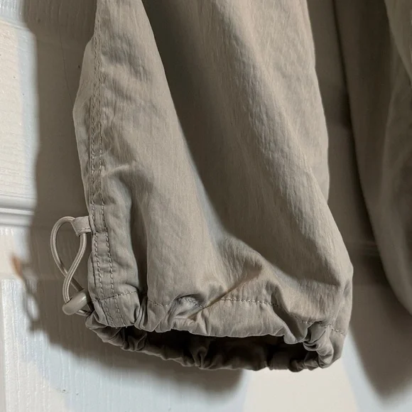 Women’s C&C California Cargo Pants - Light Gray Size XL - Picture 4 of 13